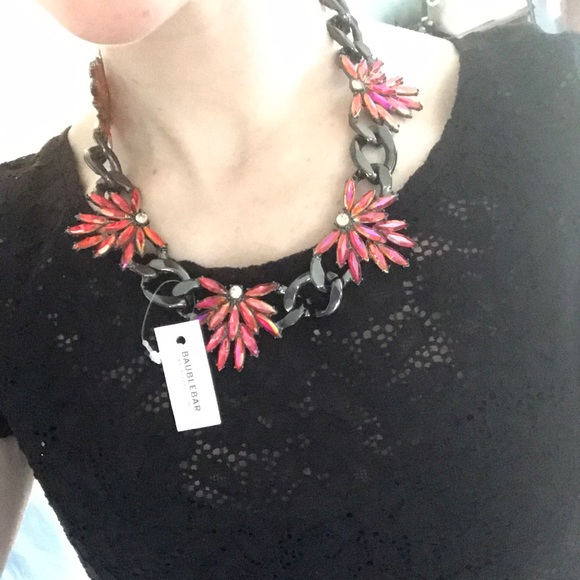 BaubleBar Jewelry - BaubleBar red and pink flower necklace